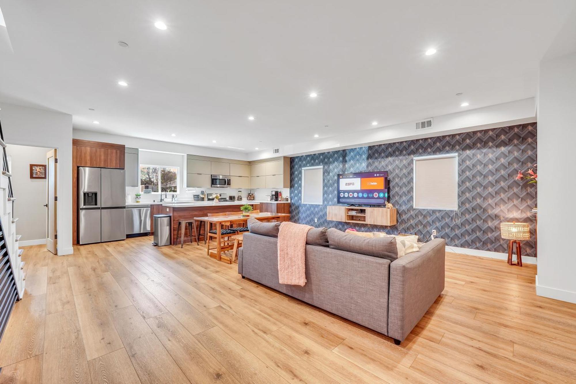 Luxurious Townhome W/3 Master Suites Gated Parking Los Angeles Esterno foto